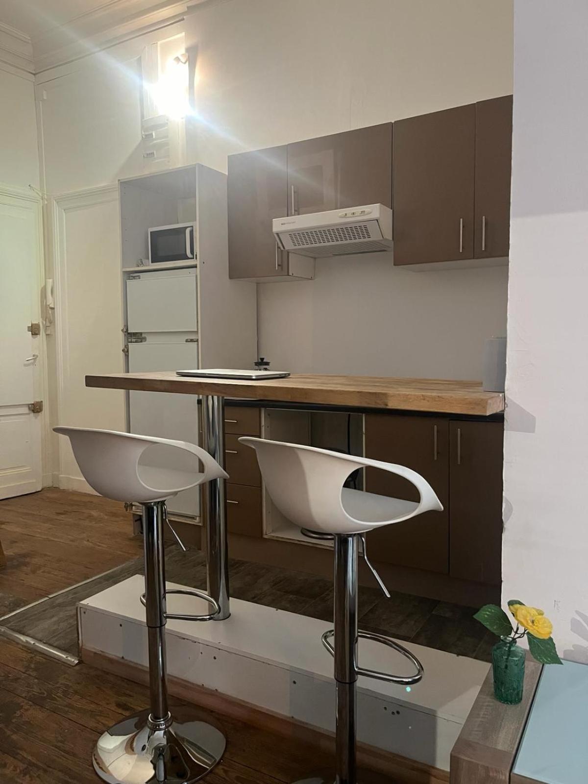 Bel Appartement Avec Mezzanine En Plein Centre De Bordeaux Kültér fotó
